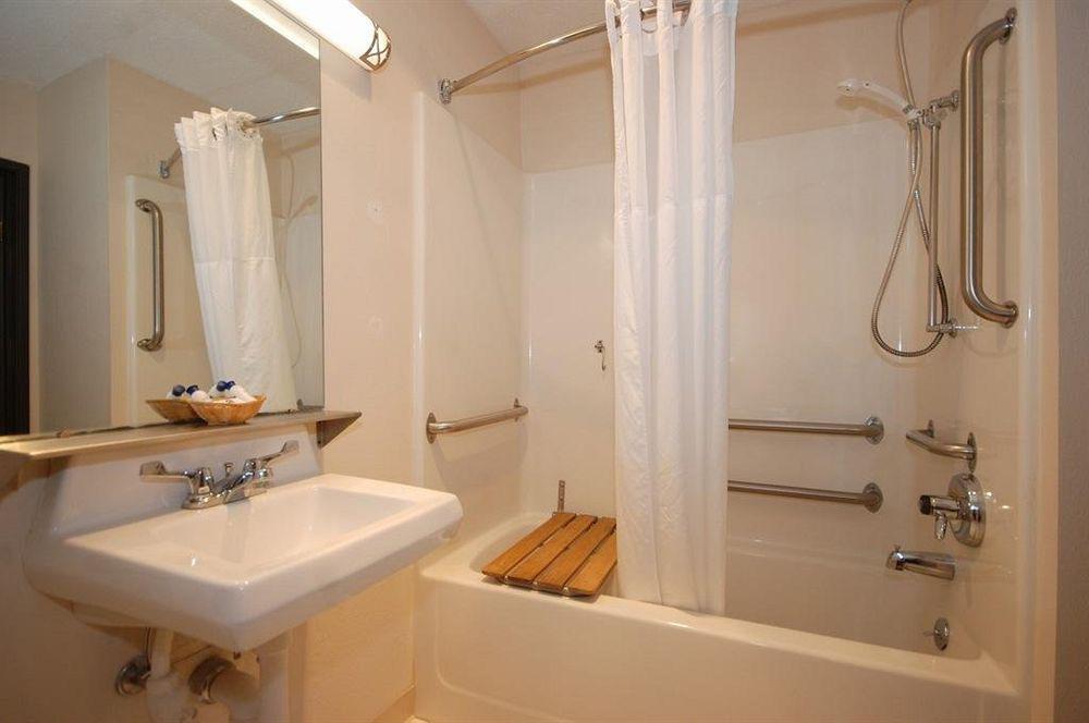 Baymont By Wyndham Delaware Hotel Bilik gambar